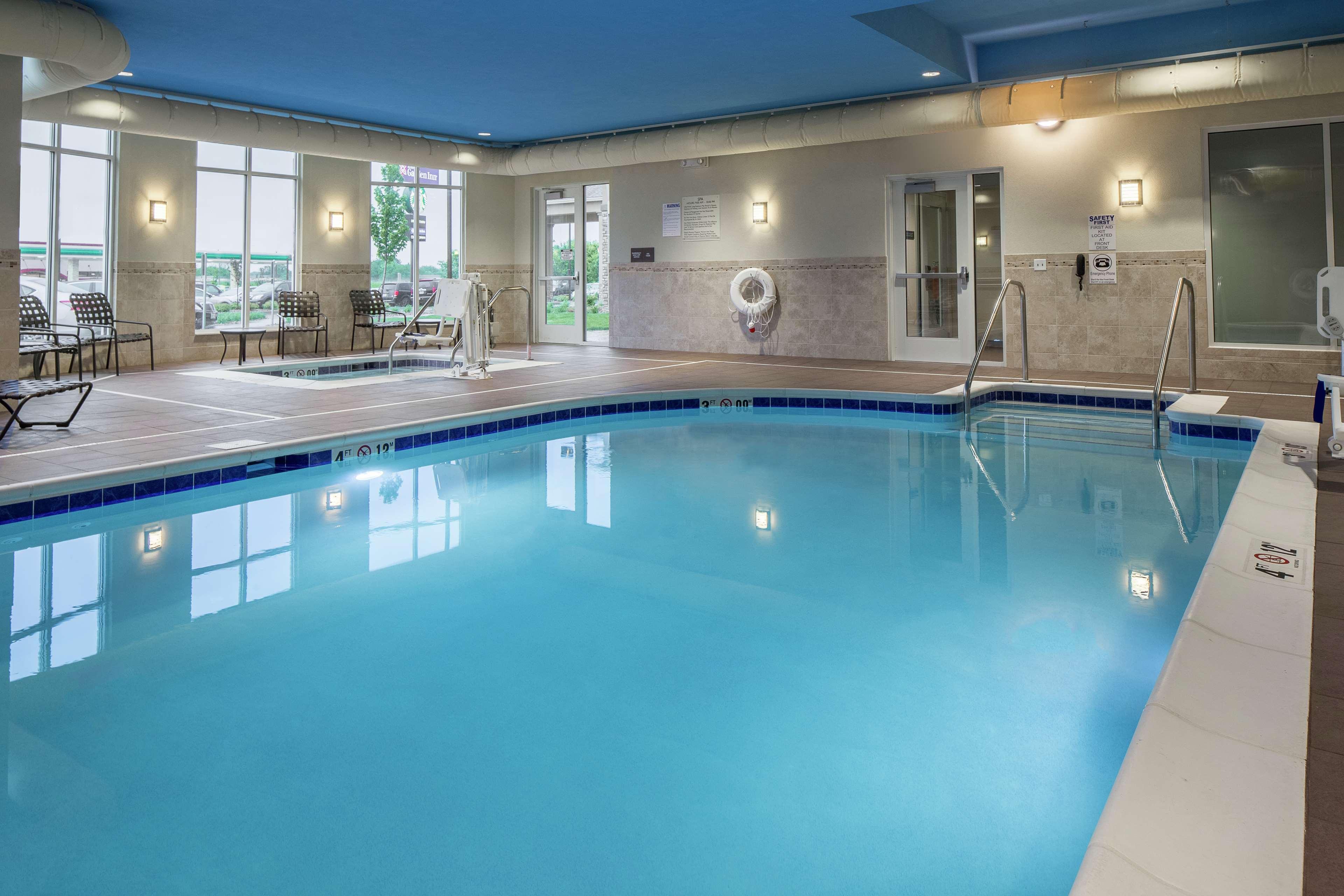 Hilton Garden Inn Bettendorf/ Quad Cities Zewnętrze zdjęcie
